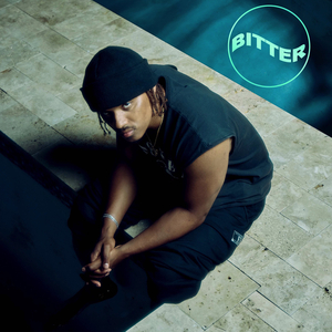 美女扒开内裤露黑毛无遮挡
